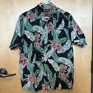 Cooke Street Hawaiian Shirt (Medium) Floral Print